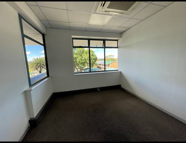 273M² OFFICE TO LET IN RIVONIA